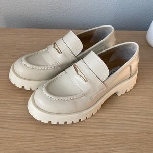 Steve Madden Women's Lawrence Lug Sole Loafers in Bone Leather